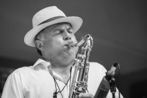 たるみ毛穴に効果的な化粧品ランキングは？