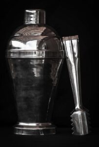 角栓をピンセットで除去することは危険なのか？